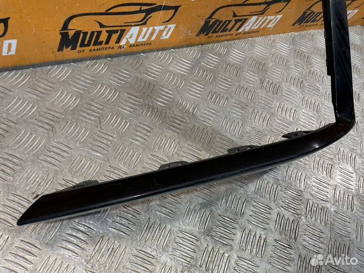 Накладка бампера передняя левая Mercedes Cls C257