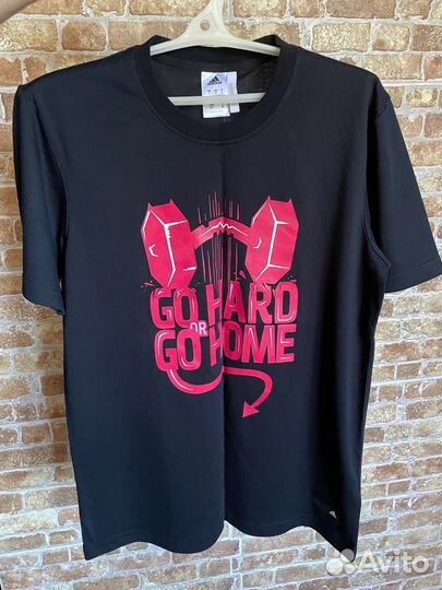 Футболка adidas