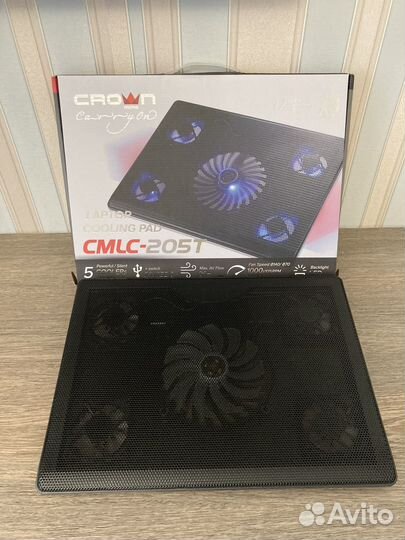 Охлаждающая подставка для ноутбука crown новая