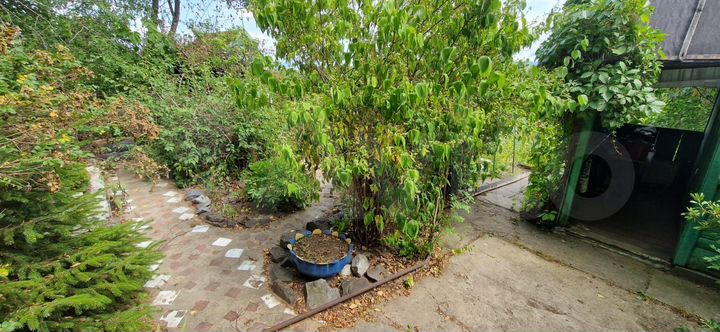 Дом 15 м² на участке 9 сот.