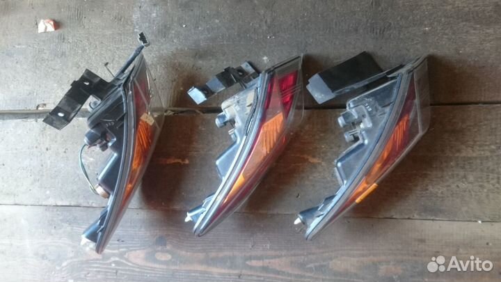 Фонарь задний левый наружний Honda civic 5D