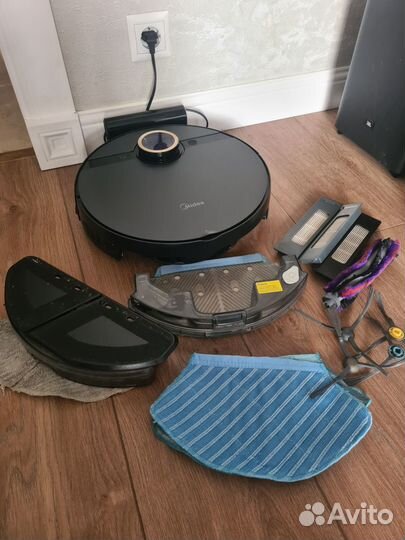 Робот пылесос Midea M7 Pro сухая влажная уборка