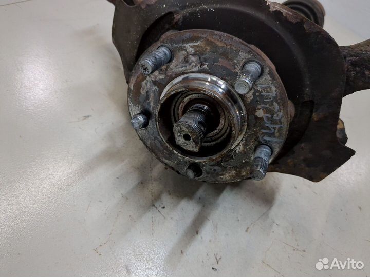 Ступица (кулак, цапфа) левая передняя Nissan Murano