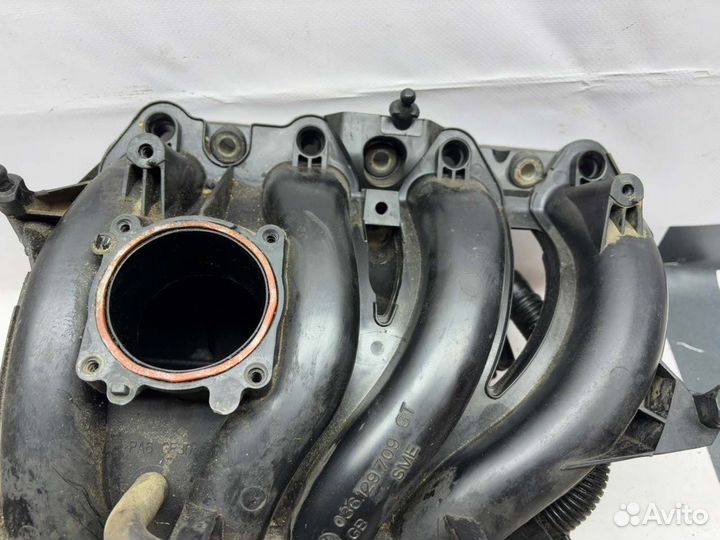 Коллектор впускной Skoda Roomster 1.4 2008