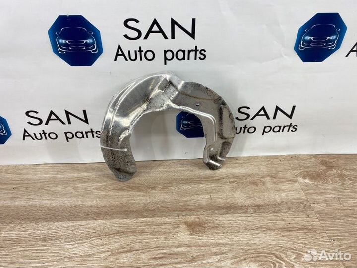 Пыльник тормозного диска передний правый Bmw 3 F30