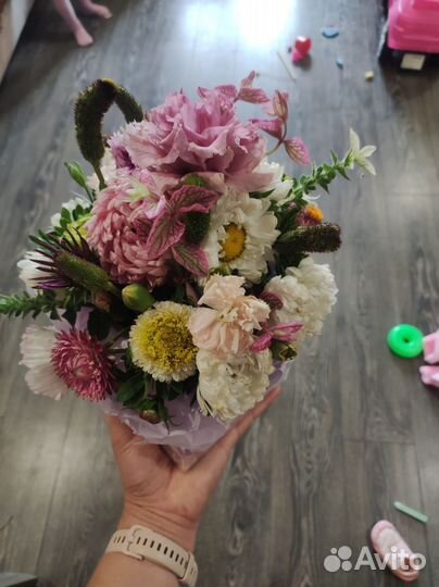 Букет из садовых цветов