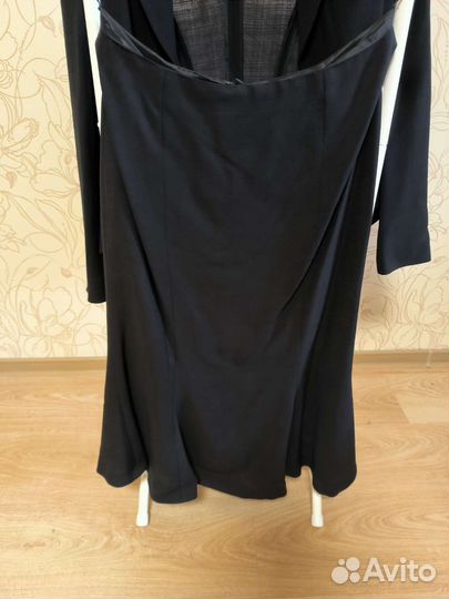 Костюм пиджак юбка Escada