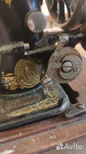 Швейная машина Singer