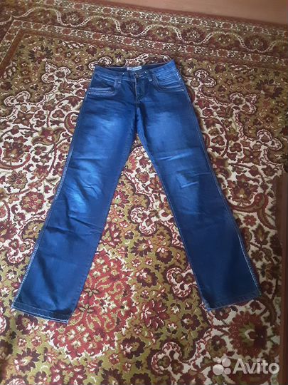 Джинсы р. 30