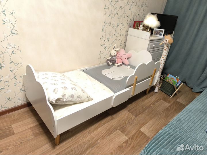 Детская кровать от 3 лет с матрасом бу