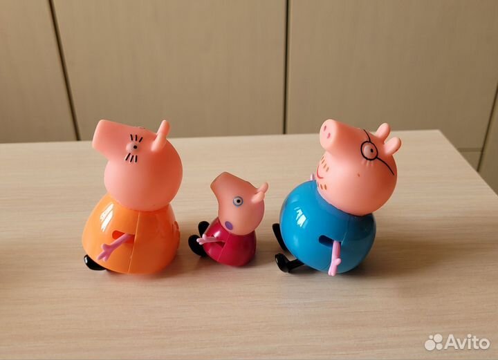 Игрушка Свинка пеппа и её семья