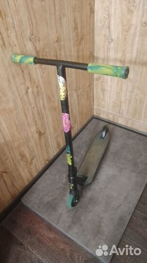 Трюковой самокат