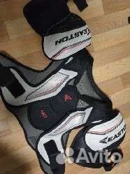 Нагрудник хоккейный