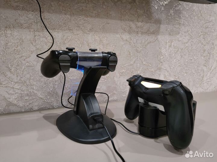 Зарядная станция для джойстика новая