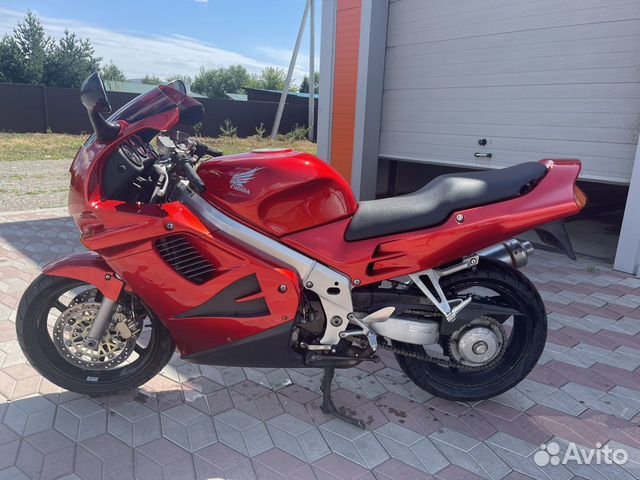 Продам мотоцикл Honda VFR750F объявление продам