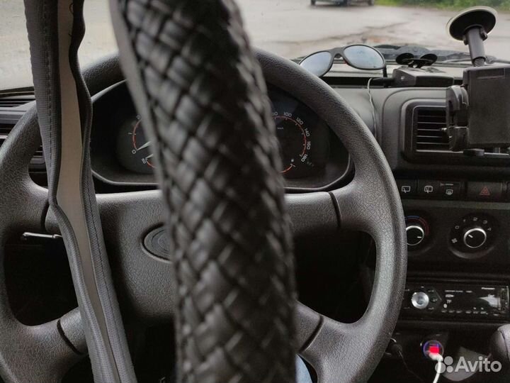 Кожаная оплетка на руль