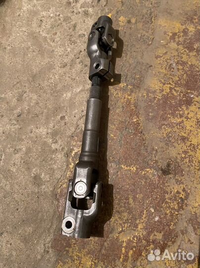 Рулевой карданчик на филдер 121 в сборе