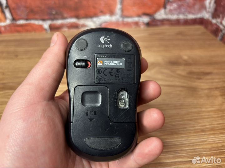 Беспроводная мышь Logitech M185