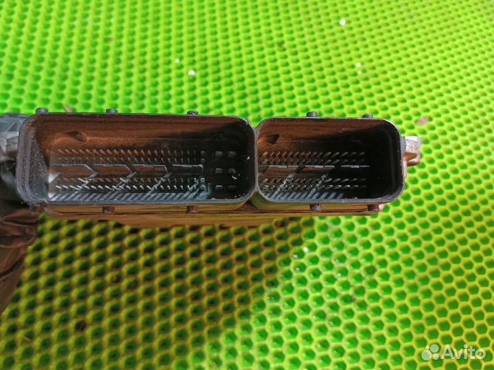 Блок управления двигателем Kia Ceed ED 1.6 crdi