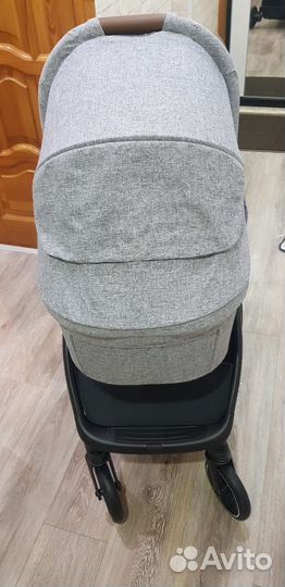 Коляска 2 в 1 Britax Romer Strider M