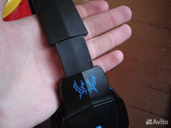 Игровые наушники
