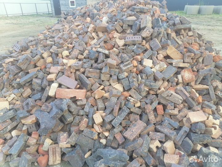 Доставка,Боя кирпича