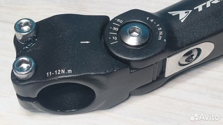 Вынос руля trix JB-8211F для б/резьбовой вилки