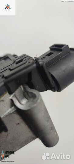 Моторчик передних стеклоочистителей (дворников)