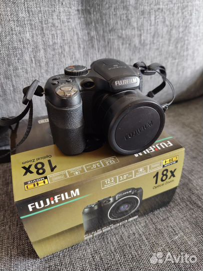 Фотоаппарат Fujifilm S2500