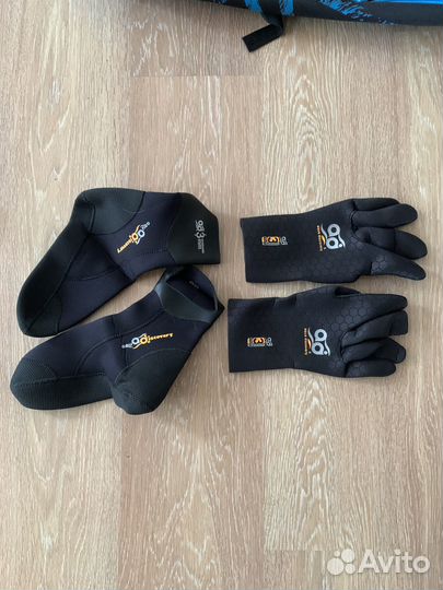 Комплект одежды и оборудования для подводной охоты