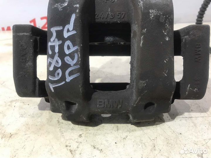 Суппорт тормозной передний правый Bmw 116 F20