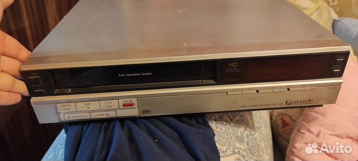 Видеомагнитофон Panasonic NV-G12 EE