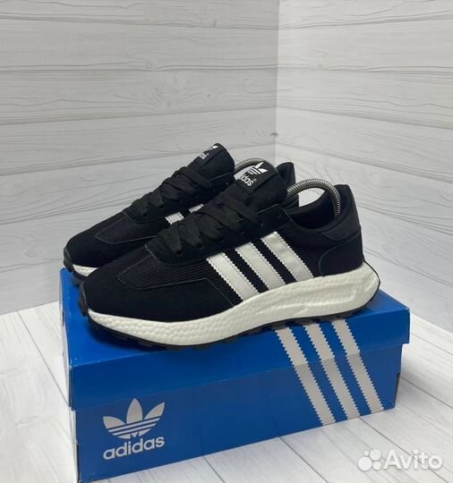 Кроссовки adidas