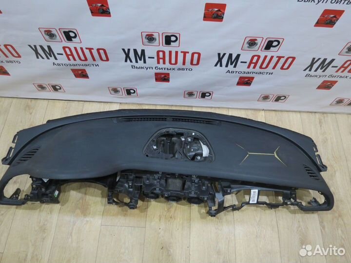 Торпедо Kia Stinger