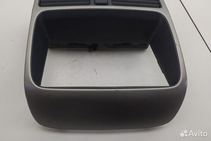 Кнопка аварийной сигнализации Honda CR-V