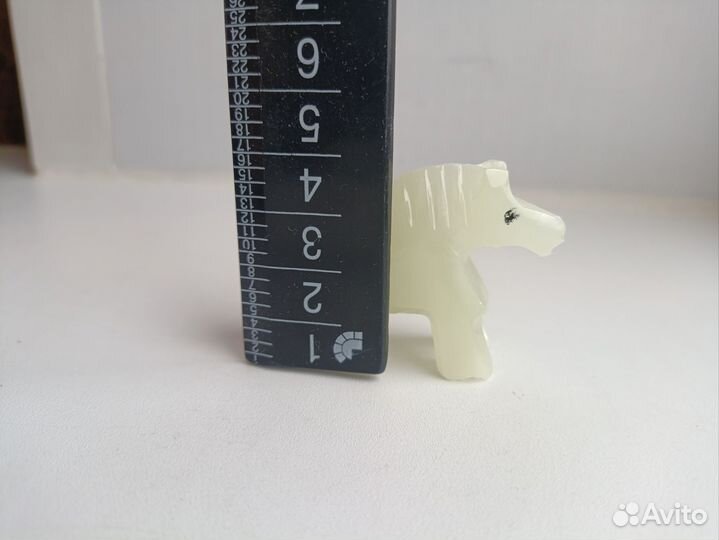 Статуэтка конь лошадь оникс 4 см