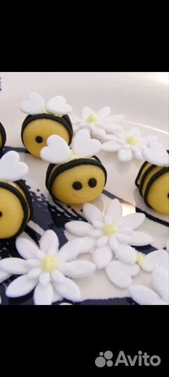 Шоколадные конфеты, марципан, мармелад, плитки