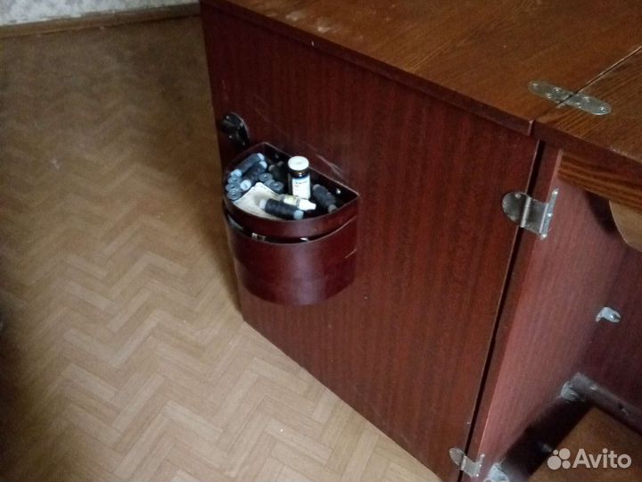 Швейная машинка чайка 142м