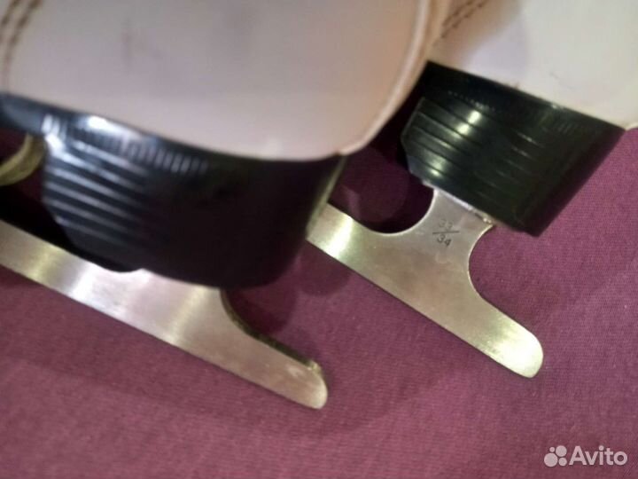 Коньки фигурные- 33/34 размер