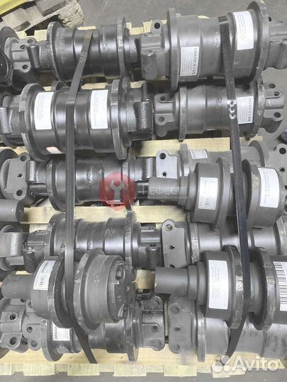 Каток поддерживающий Doosan 340LC-V 2270-6126