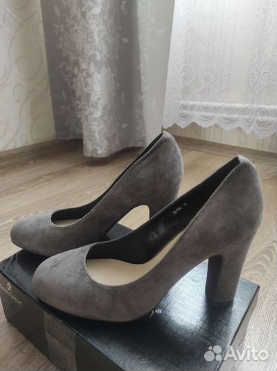 Туфли женские новые