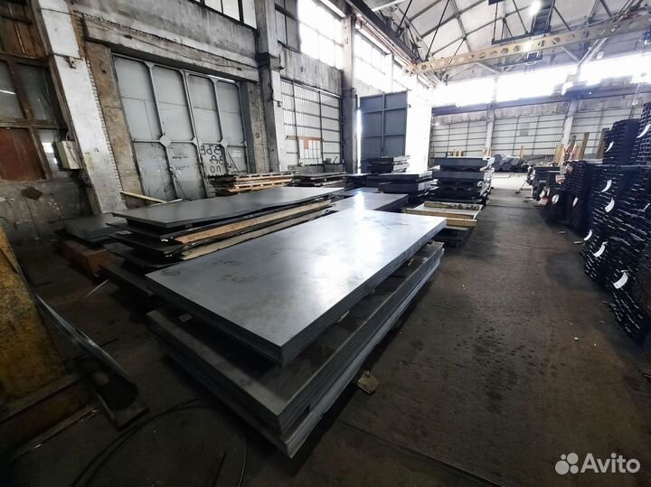 Лист стальной