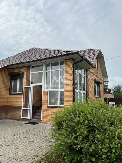 Коттедж 141,7 м² на участке 85 сот.