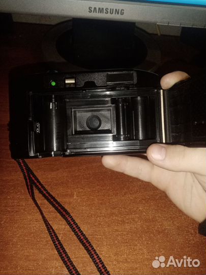 Пленочный фотоаппарат
