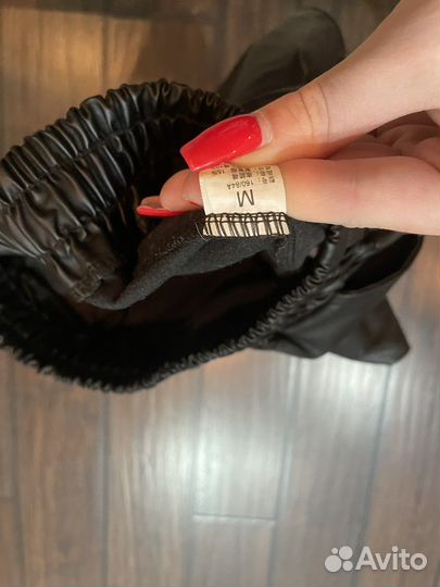 Кожаные шорты