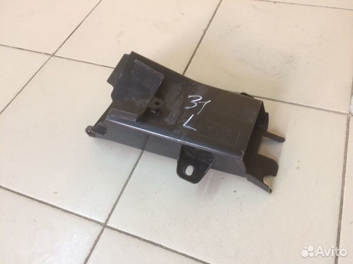 BMW F10 Воздуховод тормозов левый с Японии