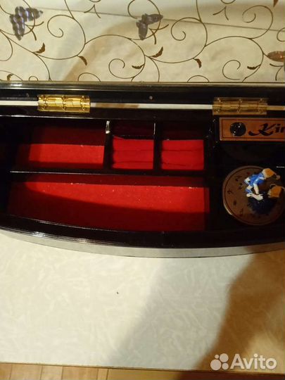 Музыкальная шкатулка