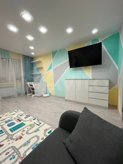 2-к. квартира, 51,7 м², 1/9 эт.