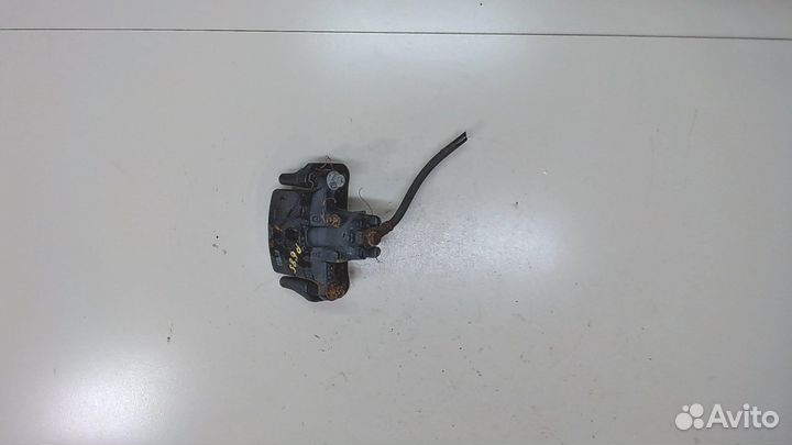 Суппорт Mitsubishi Pajero / Montero, 2002