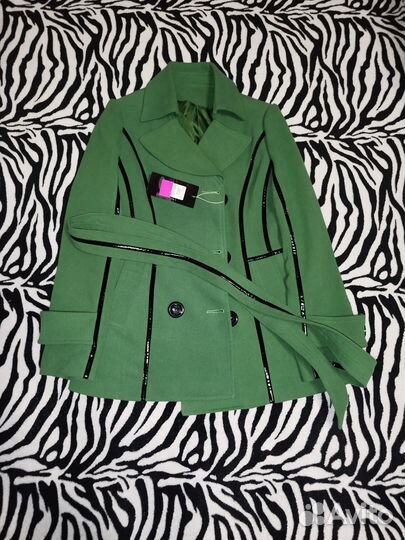 Полупальто 42